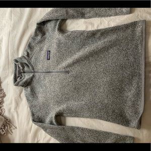 Women’s Patagonia Sweatshirt (Size M)